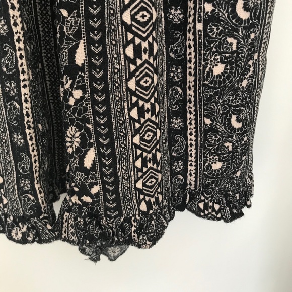 AMERICAN EAGLE Boho Print Romper - Picture 3 of 9